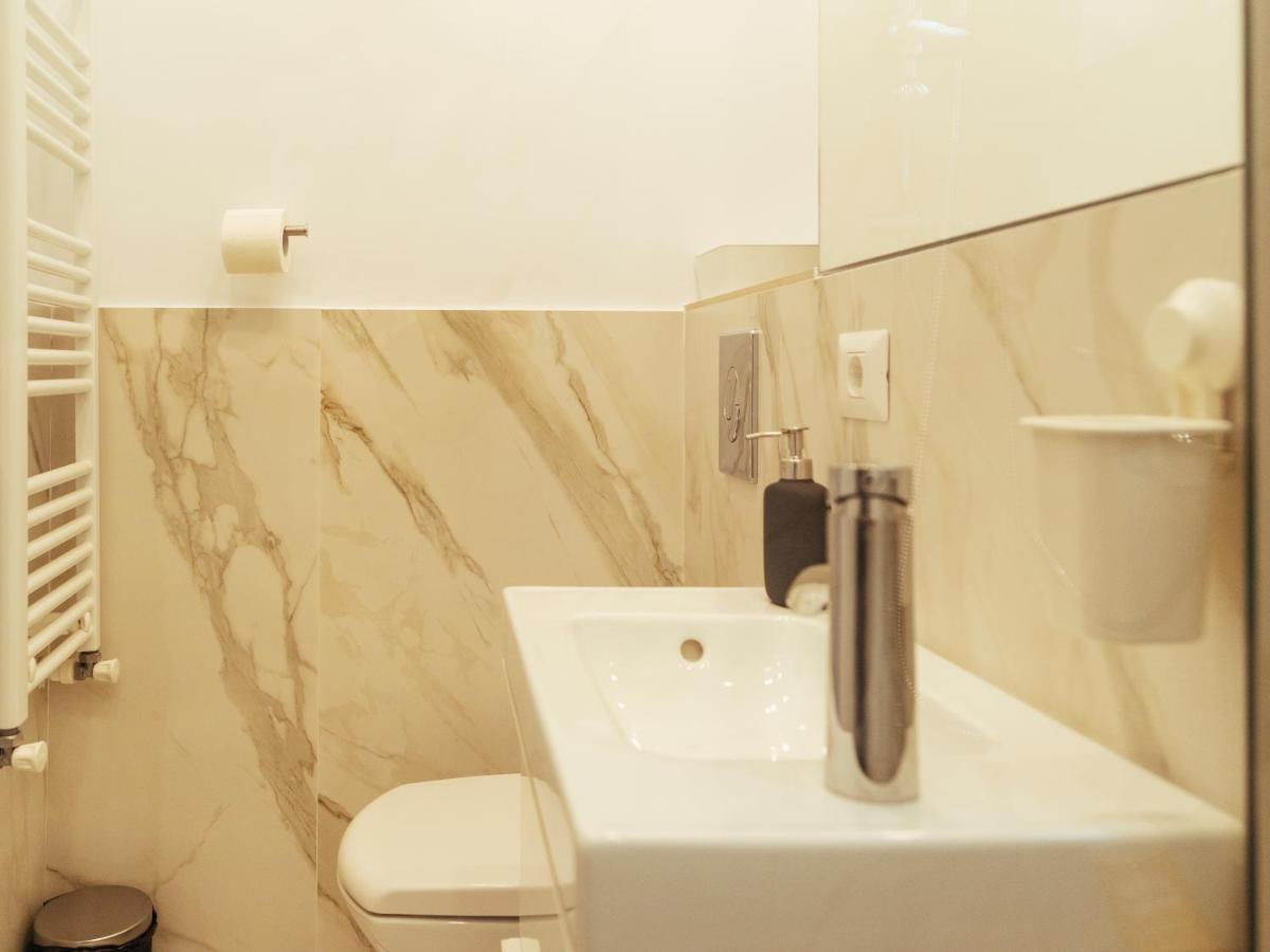 Beautiful Apartment - Top Location - Amazing Balcony Bucarest Extérieur photo