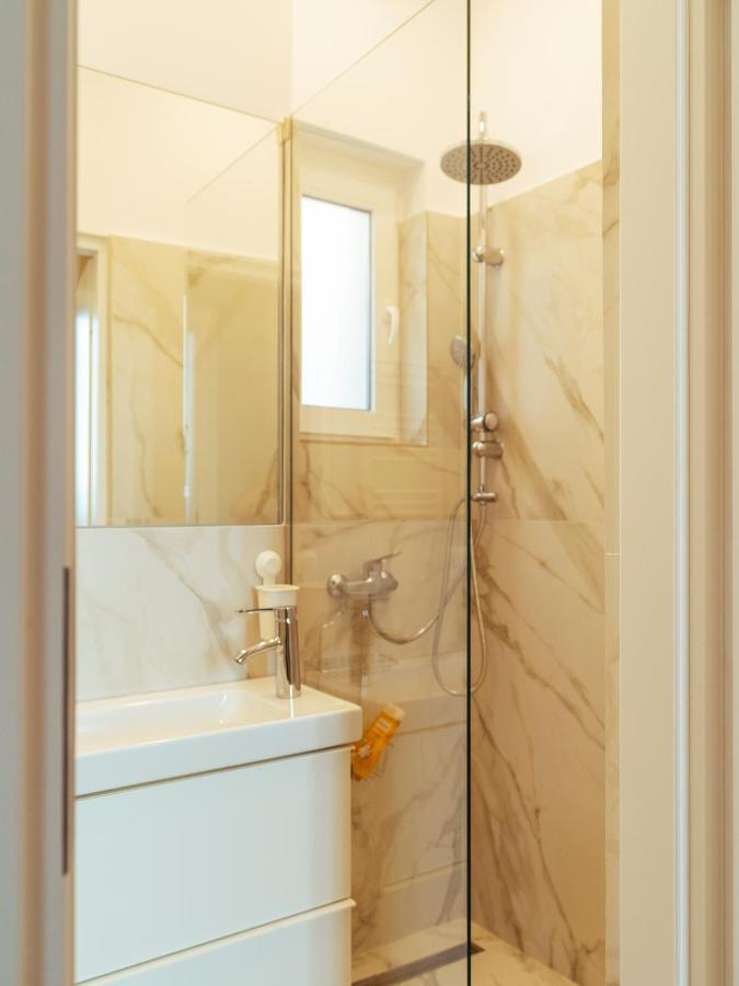 Beautiful Apartment - Top Location - Amazing Balcony Bucarest Extérieur photo
